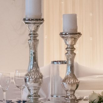 Kerzenständer Bauernsilbern, Vintage-Hochzeitsdekoration mieten